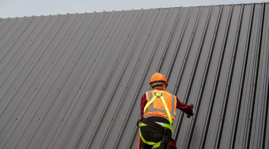Expert Emergency Roof Repairs services in Louisburg, MO
